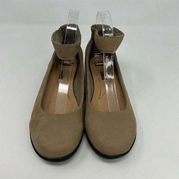 Clarks Women's Beige Leather Ankle Strap Flats Size 6.5W Casual Shoes Round Toe - Picture 4 of 11